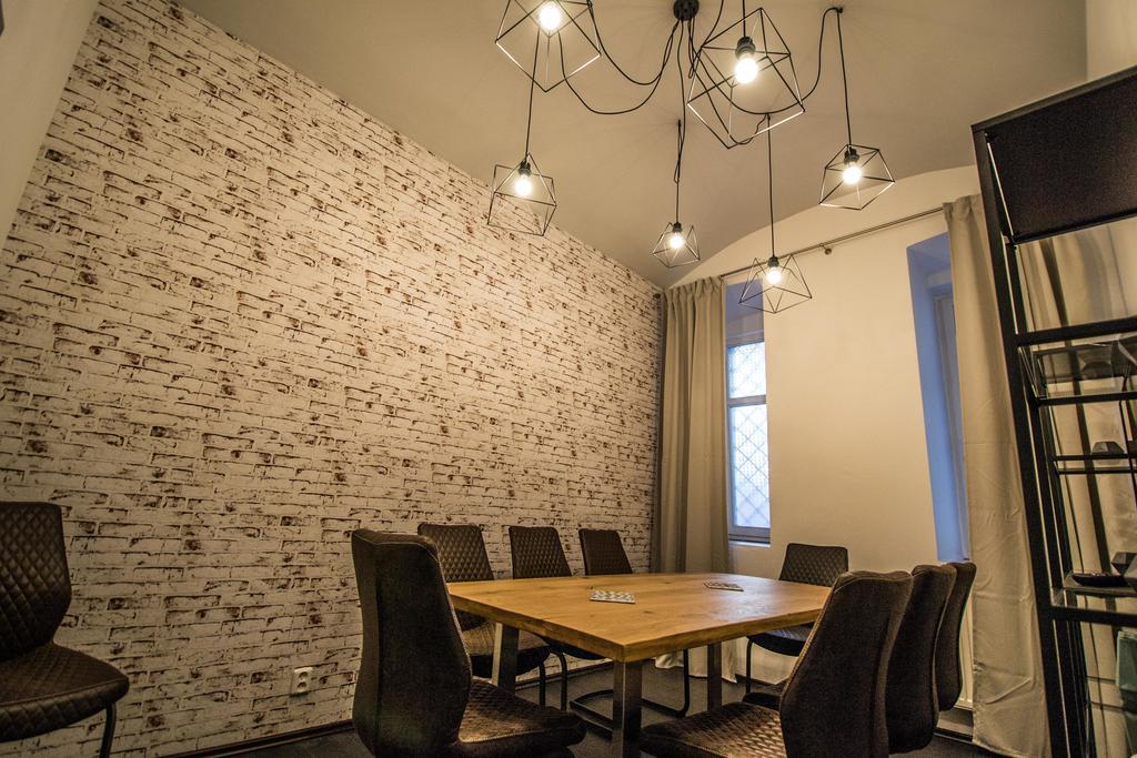 Brooklyn Sauna Apt By Ruterra Prag Eksteriør billede