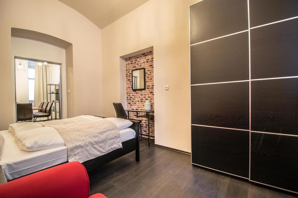 Brooklyn Sauna Apt By Ruterra Prag Eksteriør billede