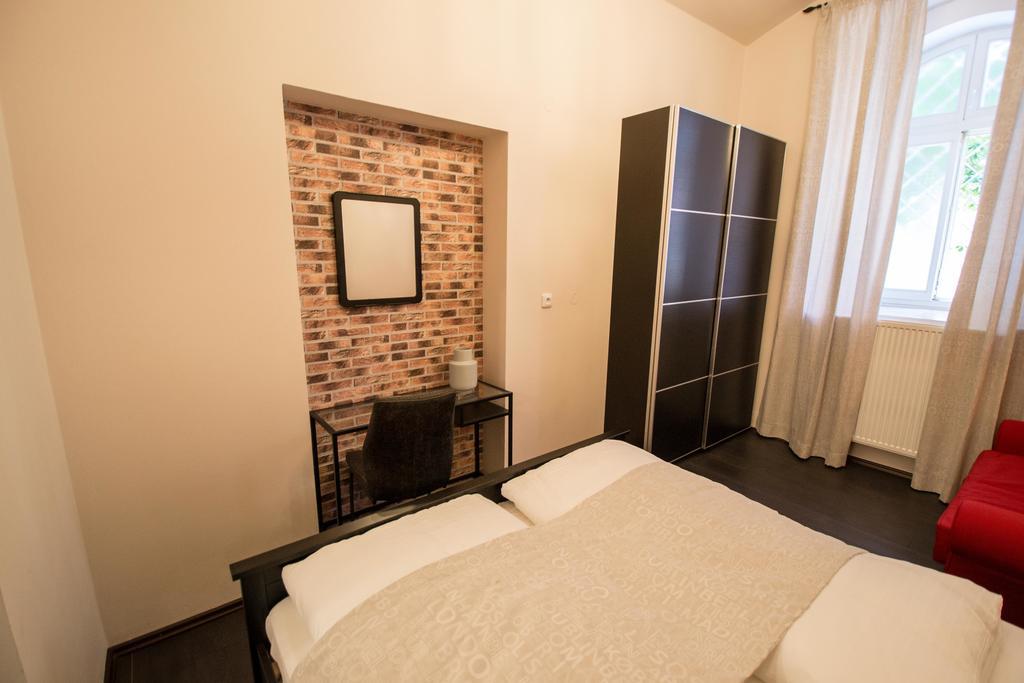 Brooklyn Sauna Apt By Ruterra Prag Eksteriør billede